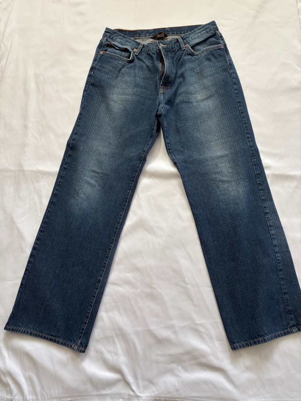 Lucky Brand Relaxed-Leg Jeans in Medium Blue Wash